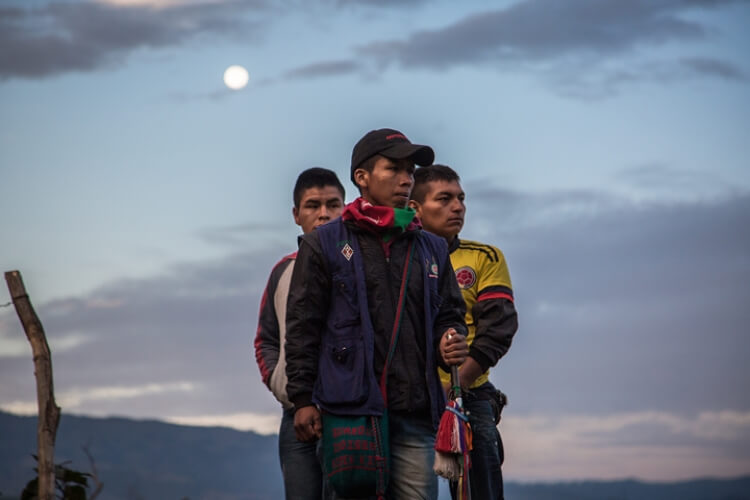 Con los Pueblos indígenas y sus luchas