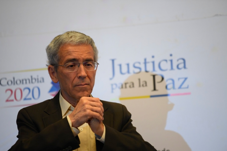 “En contra de la mentira, del silencio y del miedo”: padre Francisco de Roux