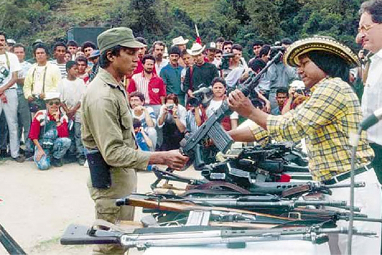 “EPL: 25 años construyendo paz”