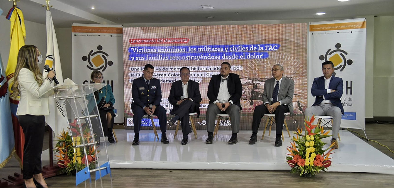 El CNMH y la Fuerza Aérea Colombiana presentaron su primer documental de memoria histórica en conjunto