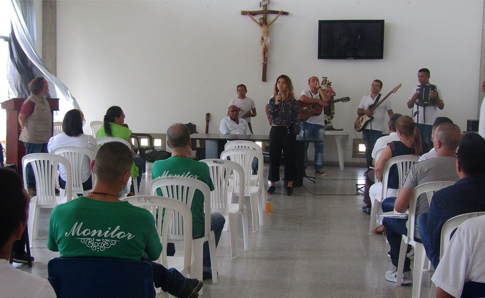 Diálogo y liberación, bases de los talleres pedagógicos en Yopal Diálogo y liberación, bases de los talleres pedagógicos en Yopal