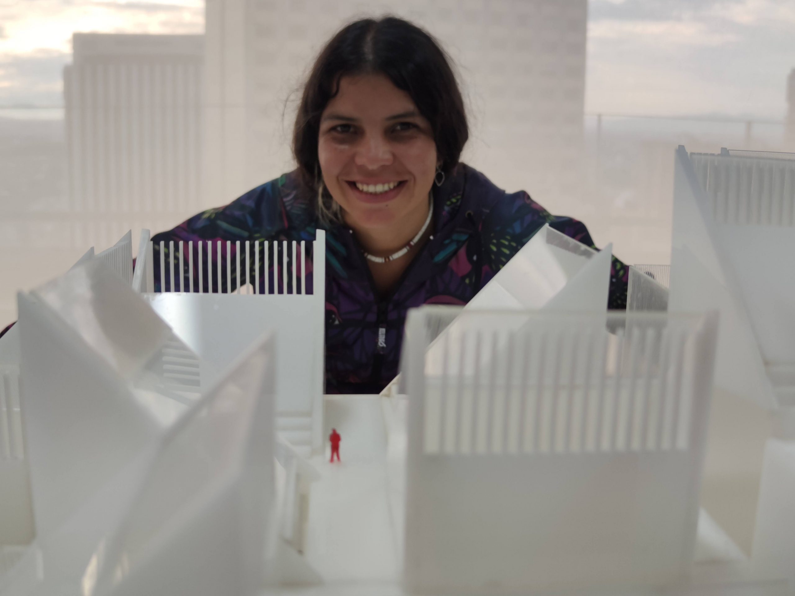 Sabina Bolaños: «El arte sí sana el corazón» Sabina Bolaños: «El arte sí sana el corazón»