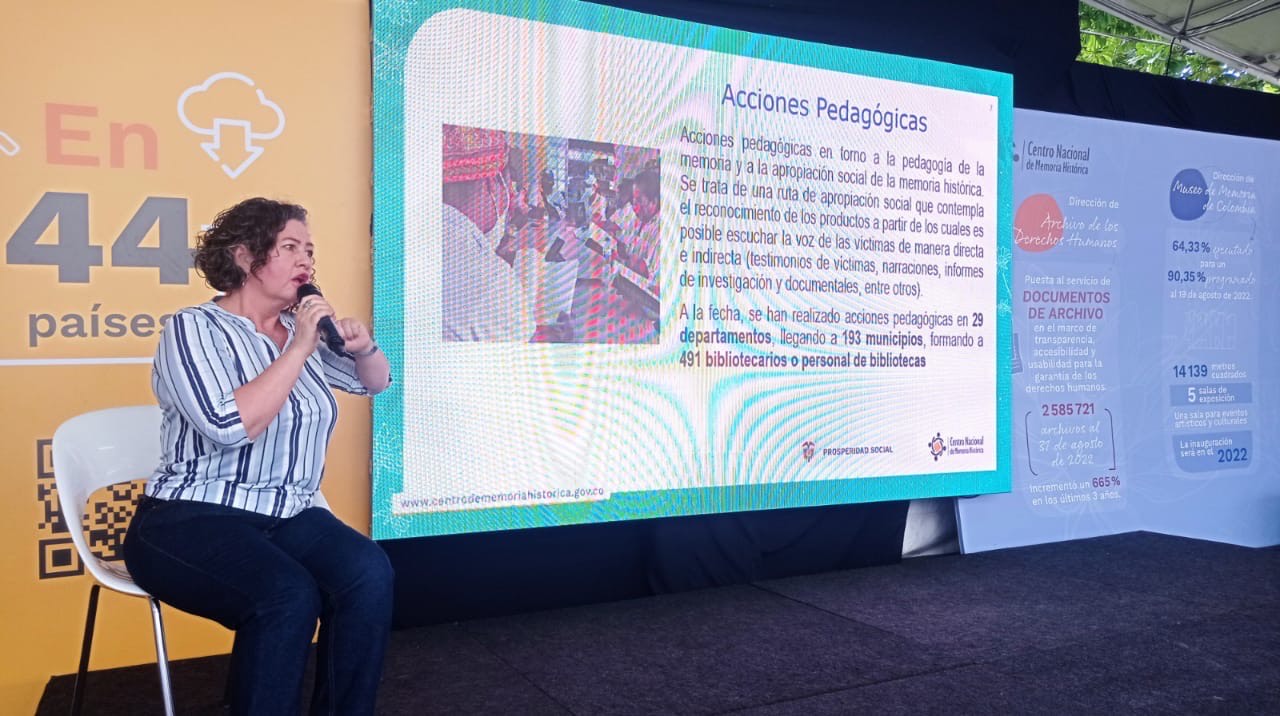 El Centro Nacional de Memoria Histórica habló de Memoria en las bibliotecas durante la Fiesta del Libro El Centro Nacional de Memoria Histórica habló de Memoria en las bibliotecas durante la Fiesta del Libro