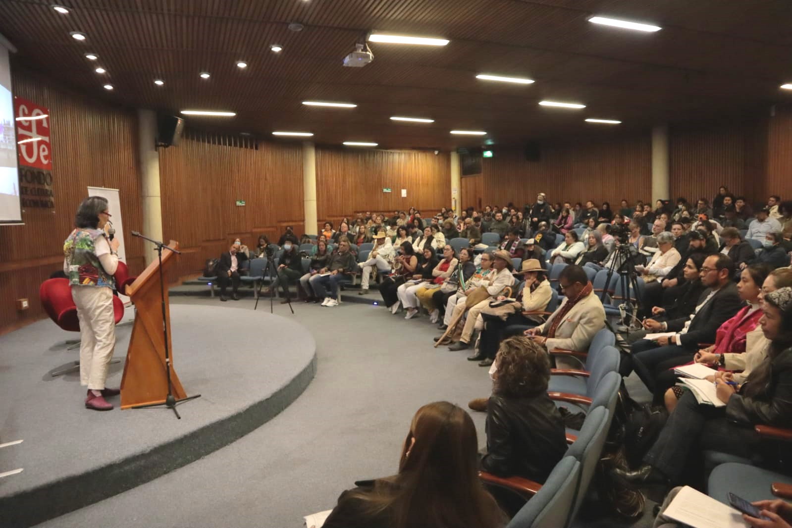 Diez propuestas de la sociedad civil para volver a iluminar la memoria histórica
