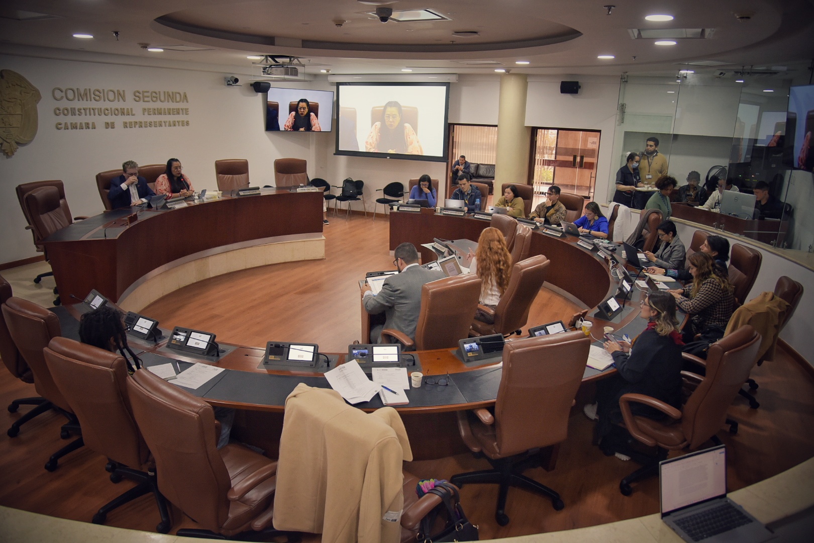 Exilio tras el estallido social: una investigación que busca el reconocimiento a las víctimas de la persecución Exilio tras el estallido social: una investigación que busca el reconocimiento a las víctimas de la persecución