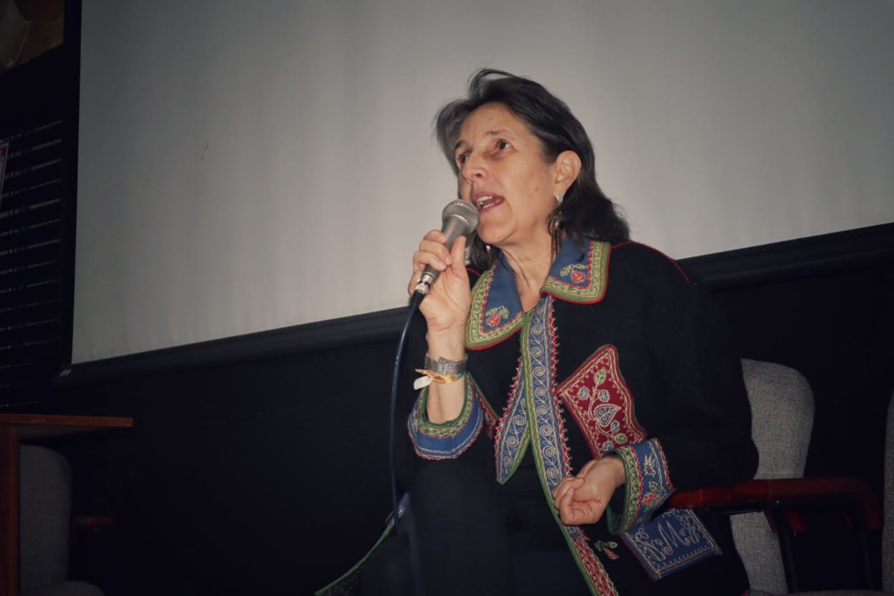 María Gaitán, directora del CNMH estuvo presente en la inauguración del mural «Por lo Menos sus Nombres hasta Encontrarlos» llevada a cabo el viernes 26 de mayo en la Facultad de Ciencias Humanas en la Universidad Nacional. Foto: Andrés Correa