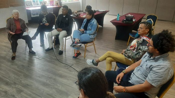 Encuentro con víctimas para restablecer confianzas en la exposición  «Voces para transformar a Colombia»